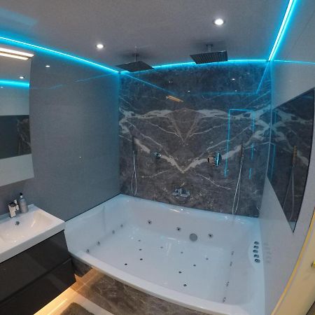Perfect Central London Base Ngoại thất bức ảnh